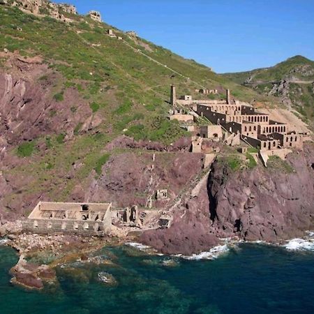 L'Estasi Tanca Piras A Bordo Piscina Con Vista Mare Villa Nebida Dış mekan fotoğraf