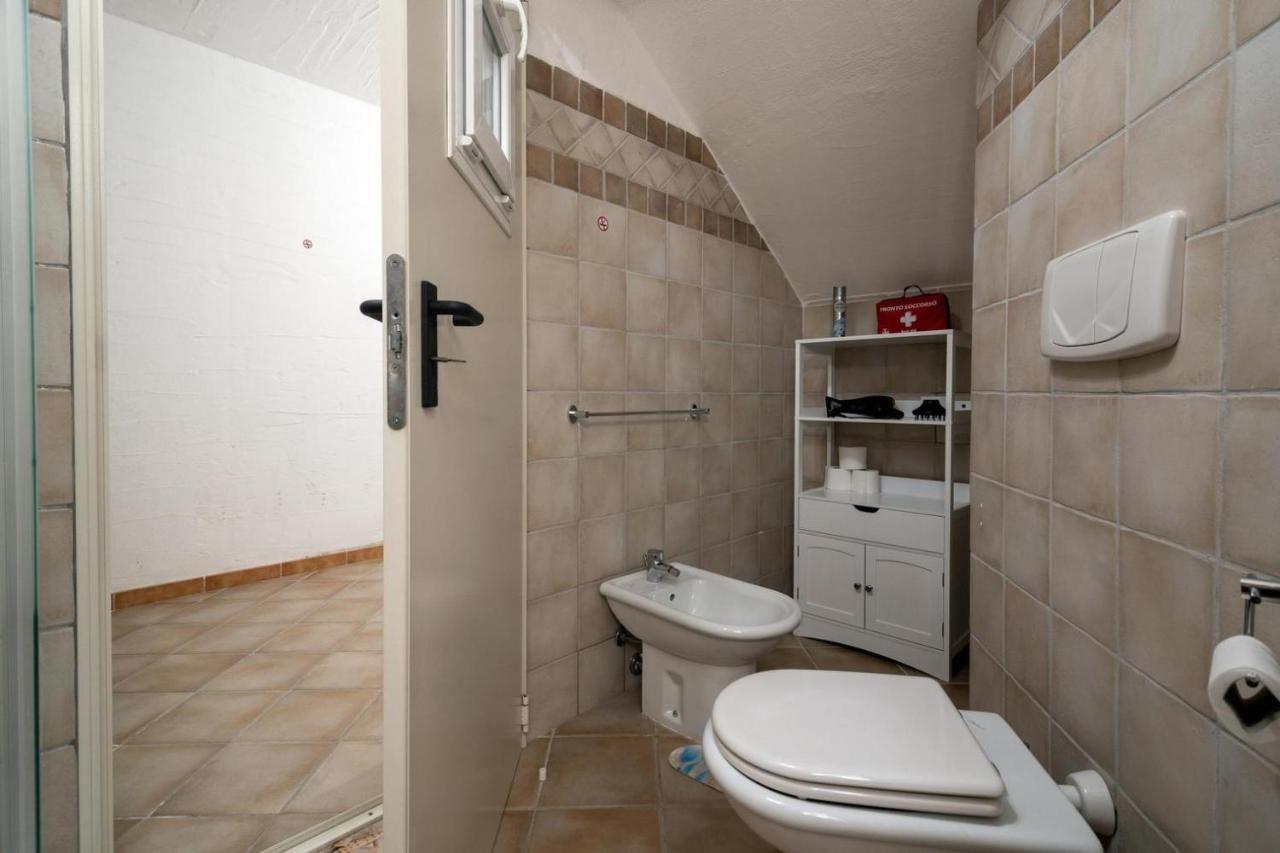 L'Estasi Tanca Piras A Bordo Piscina Con Vista Mare Villa Nebida Dış mekan fotoğraf