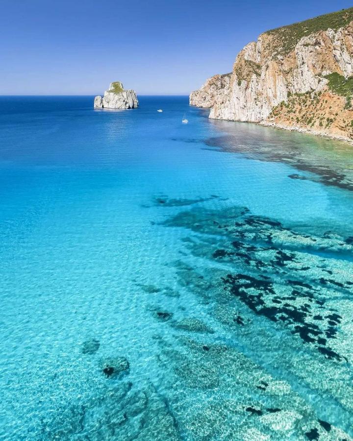 L'Estasi Tanca Piras A Bordo Piscina Con Vista Mare Villa Nebida Dış mekan fotoğraf